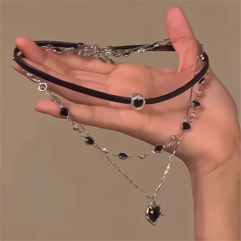 Gothic Layered Heart-shaped Ne - đánh giá và giá Women'S Gothic Formal Wear